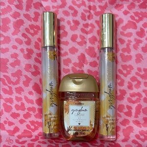 Bath & Body Works Gingham Glow Perfume and Hand Gel Set